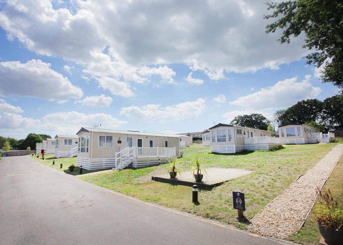 Mercury Yacht Harbour And Holiday Park Lower Swanwick Dış mekan fotoğraf